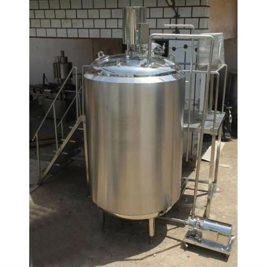 Steel Liquid Mixing Vessel, 7000 Liter
