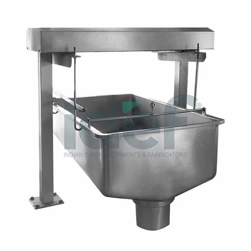 Steel Square Dairy Weighing Basin
