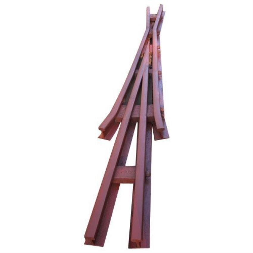 Strapped Hot Rolled Steel Crossings