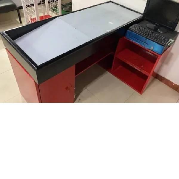 Checkout Desk