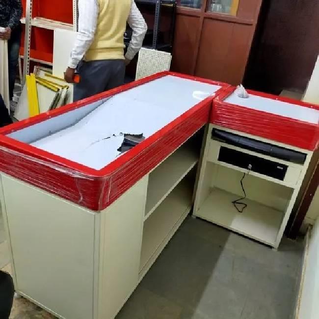 Supermarket Orange/White Cash Counter