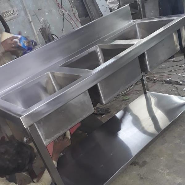 Triple Sink Configuration