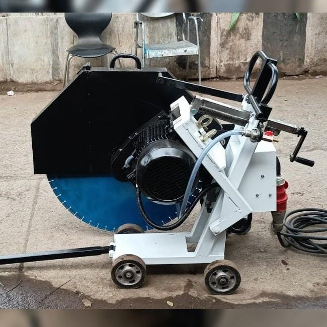 Tyrolite Floor Saw Machine Fse811