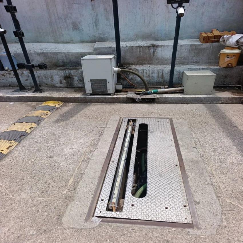 Under Vehicle Surveillance System (UVSS), 4m