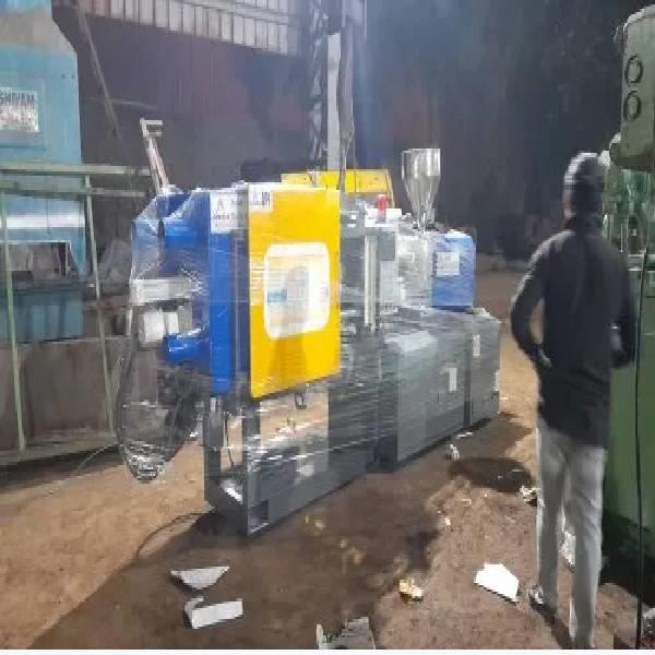 Used Jet Master 200 Ton Injection Moulding Machine