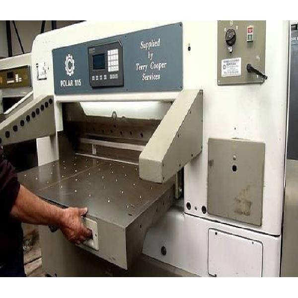 Used Polar 115 Paper Cutting Machine