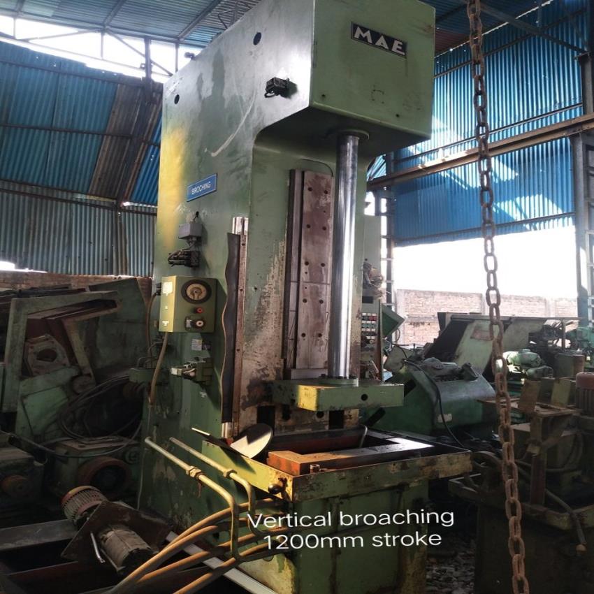 Used Semi-Automatic Broaching Machine 1200mm