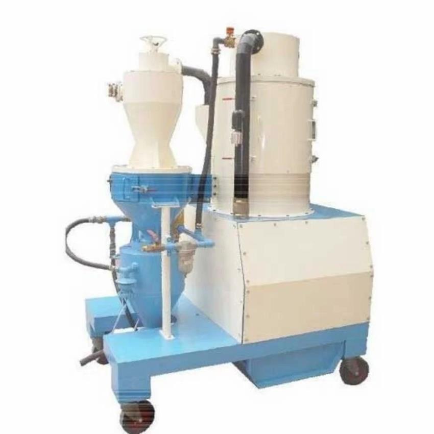 Production Vacuum Blasting Machine, 1.5 HP