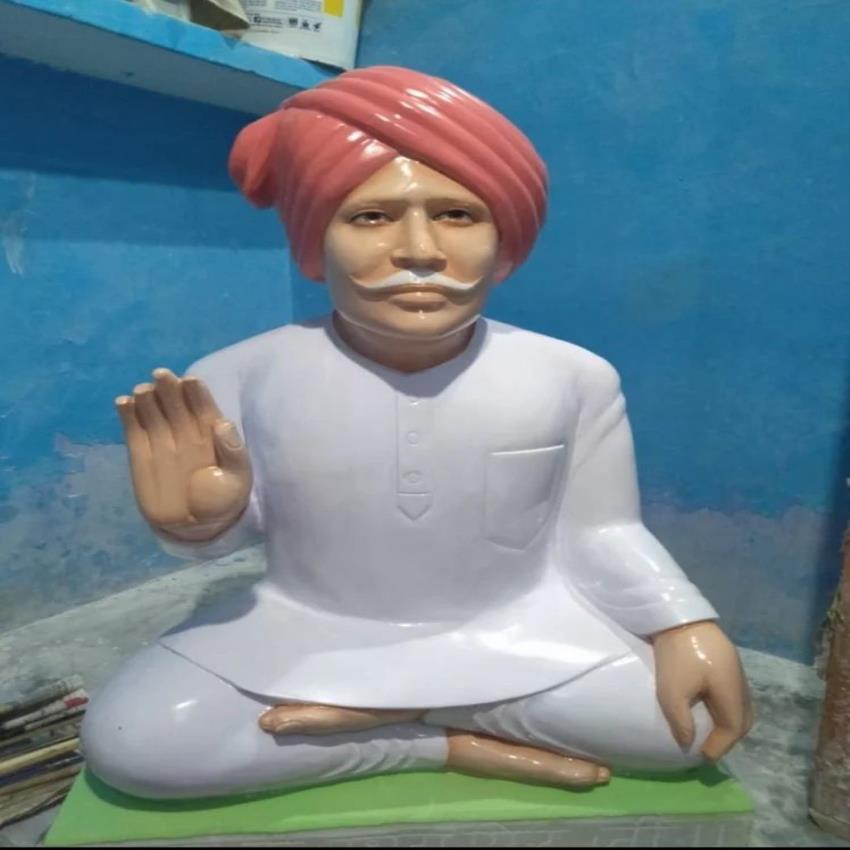 White Marble Human Sculpture 3.5 ft