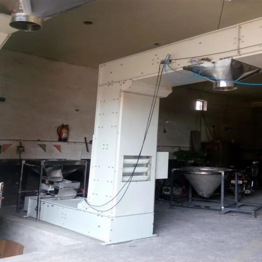 Z Type Material Conveyor