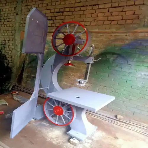 2 HP Wood Saw Machine, 18 Inch Blade, 7 Inch Capacity