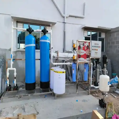 2000 LPH FRP RO Plant