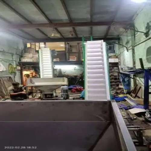 Adjustable Screw Conveyance Machine