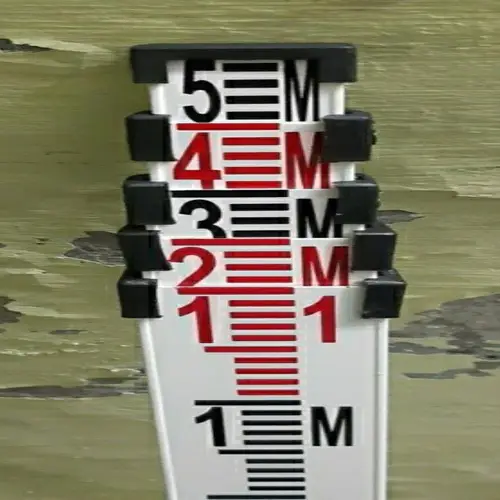 Aluminium Stave, For Leveling
