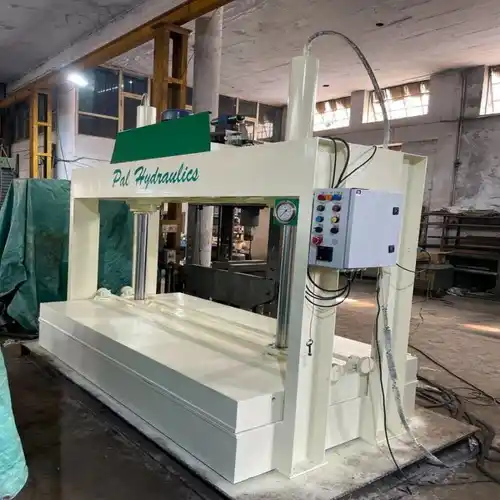 Automatic Cold Press Machine, 50 Ton Capacity