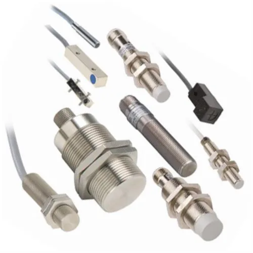 Compact Relay Modules