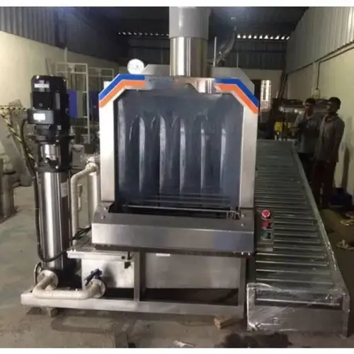Conveyorized Bin Cleaning Machine