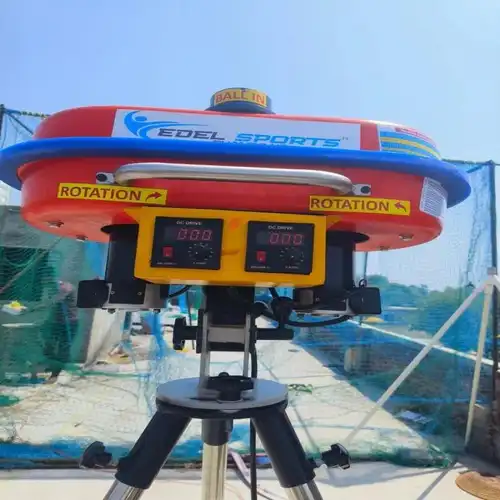 Cricket Bowling Machine - Automatic Large