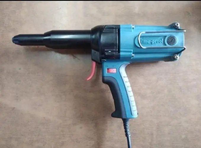 Electric Rivet Gun