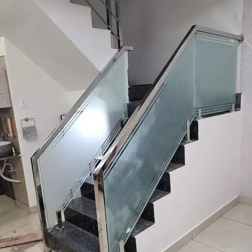 Glass Railing Fabrication