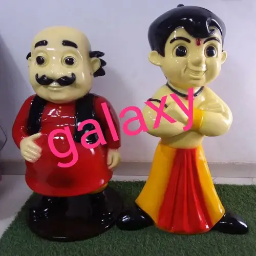 Golden Lady Fiber Statue