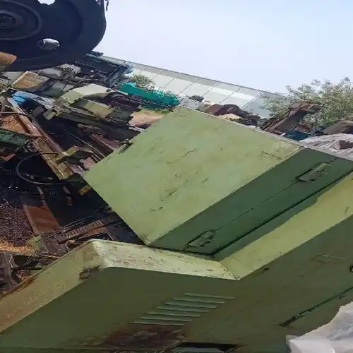 HMT L45 All Geared Lathe Machine