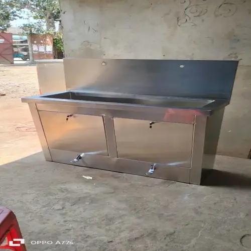 Hospital Foot Operated Scrub Station