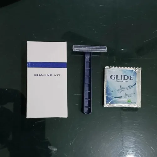 Hotel Travel Shaving Kit