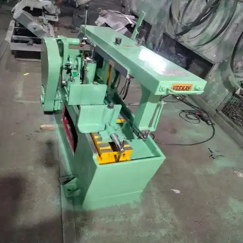 Industrial Metal Cutting Hacksaw Machine