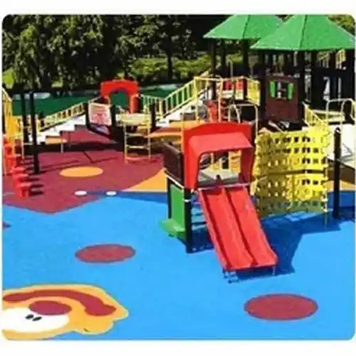Iron Playground Equipment (Capacity 4)