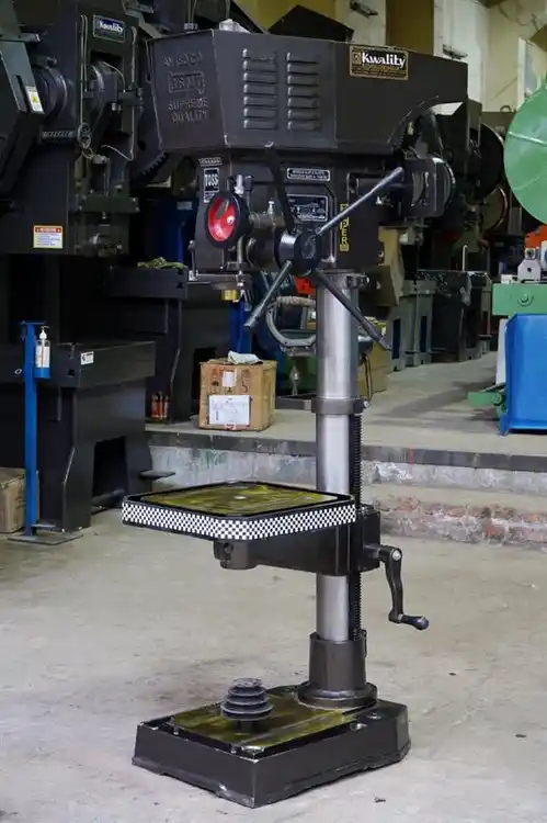 Kme Pillar Drill Machine 1"