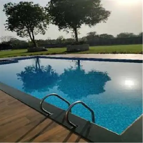 Manufactured Swimming Pool