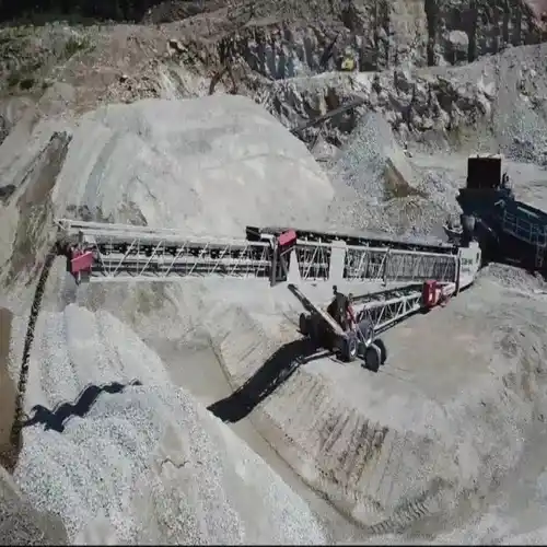 Mild Steel Telescopic Radial Stacker Belt Conveyor, 200 Tph Capacity