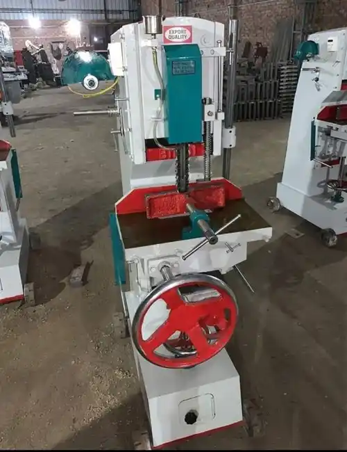 Mild Steel Wood Cutting Motorising Machine