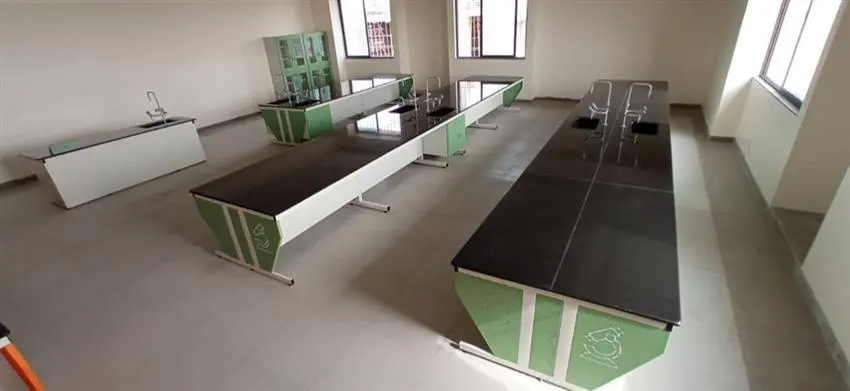 Modular Biology Laboratory Table