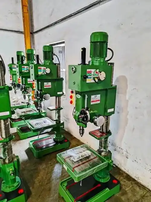 MS Geared Radial Drill Machine