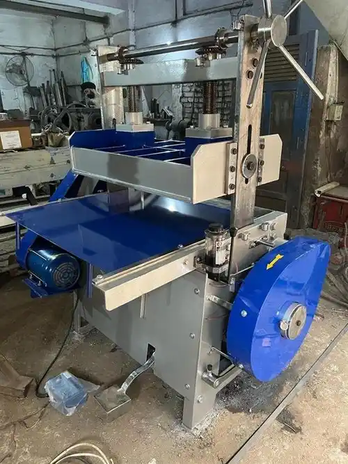 Paper Envelope Die Cutting Machine