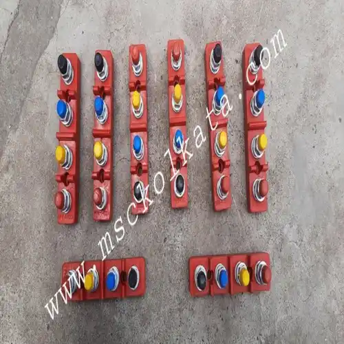 Plastic TPN 4 Way Connector