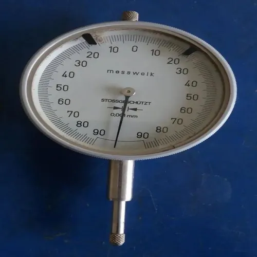 Plunger Dial Gauge - Accuracy 0.001, Round