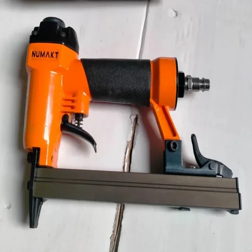 Pneumatic Brad Nailer Machine