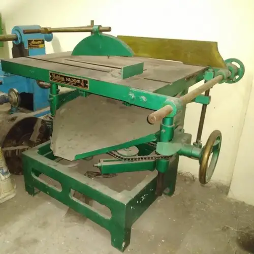 Semi-automatic Circular Saw Wood Machine