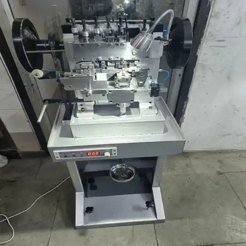 Semi-Automatic Mild Steel Chain Making Machine