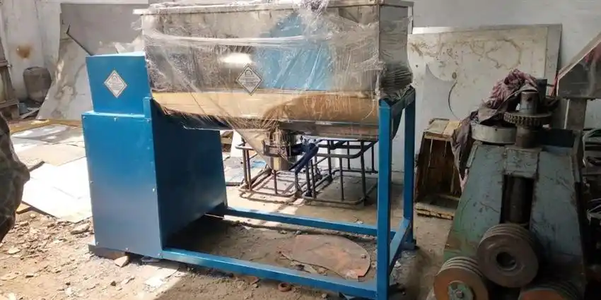 Semi-Automatic Tea Powder Mixer