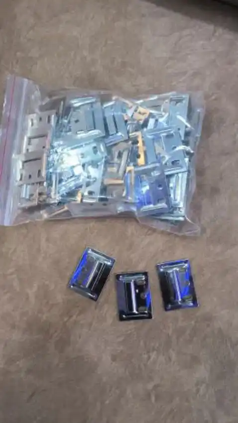 Silver Metal Interlock Clip, 0.5 Size