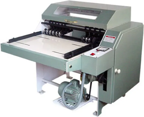 Sticker Half Cutting Equipment