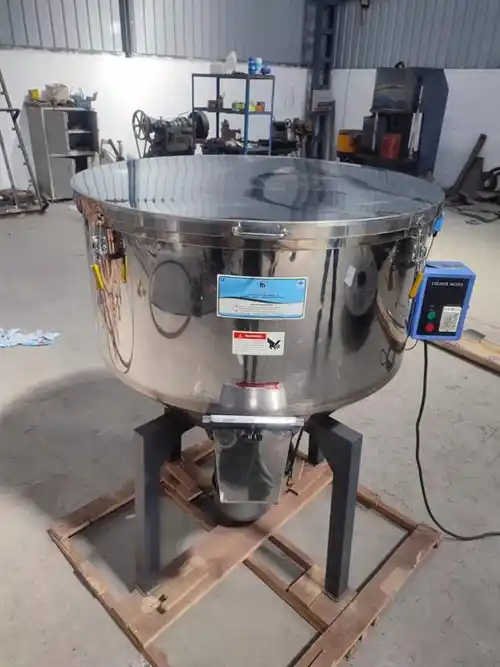 Vertical Granule Mixer Machine