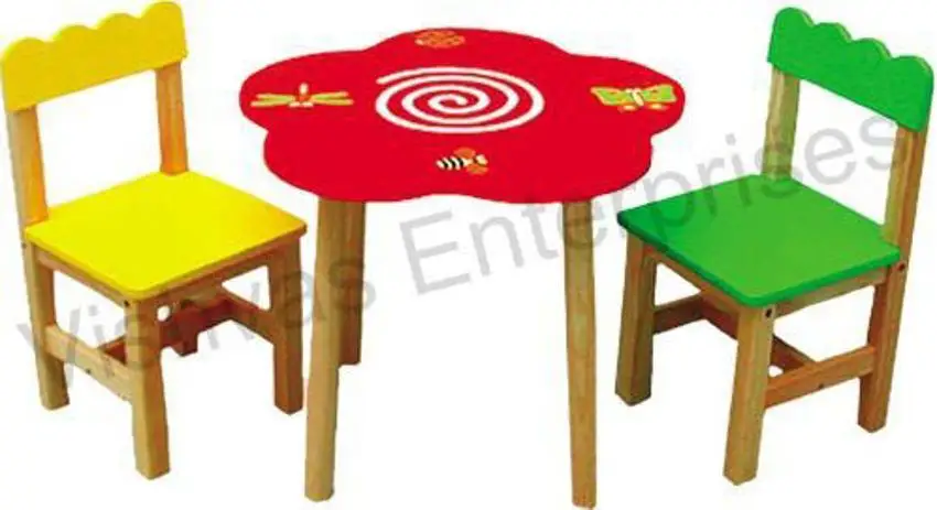 Wood School Flower Table & Chairs Set