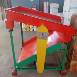 Automatic Vibrating Sieve Machine 200 Kg/Hr