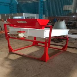 Vibratory Atta Sifter, 500 kg/hr Capacity