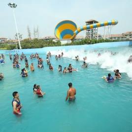 Large Wave Pool